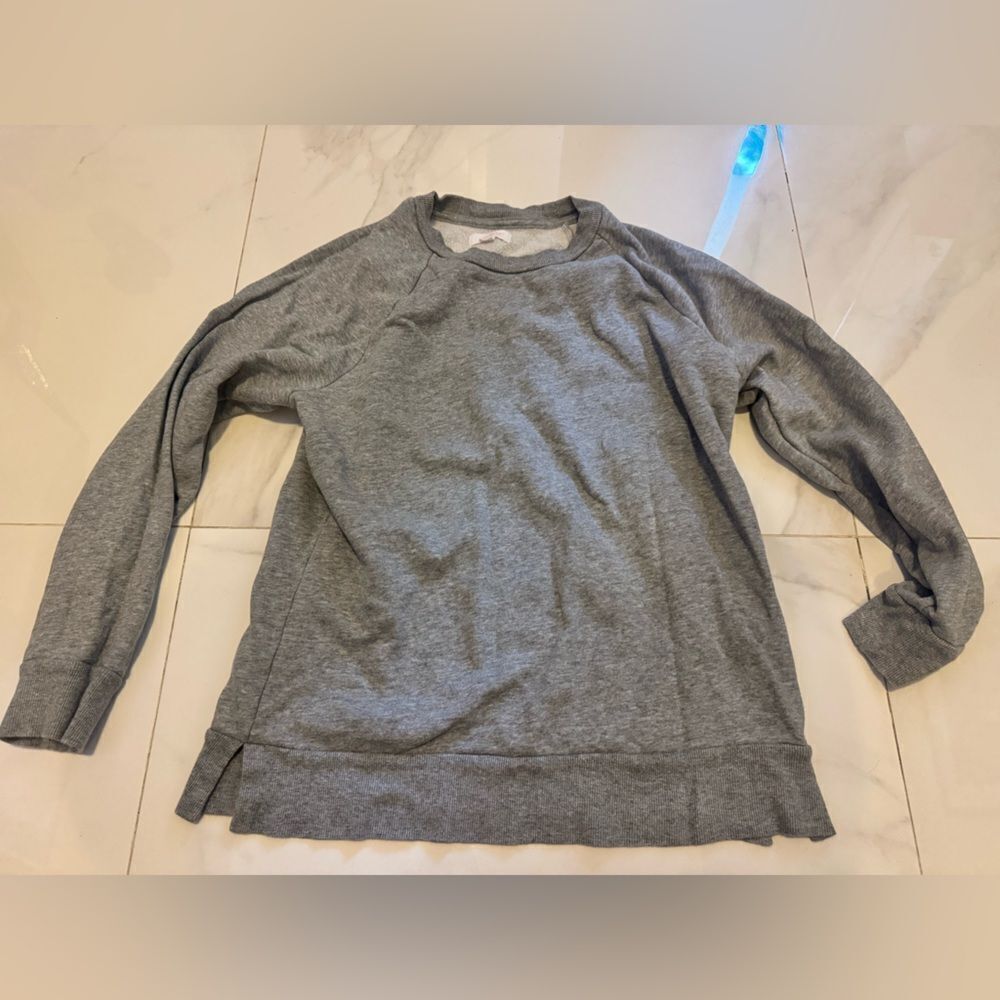 Gray Long Sleeve Sweatshirt #23